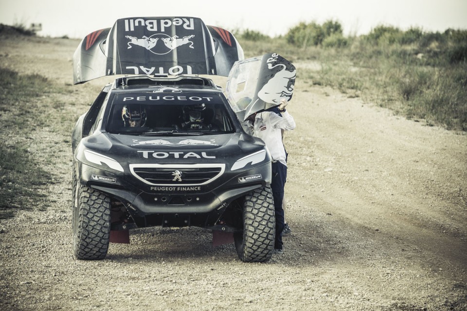 Photo essais Peugeot 2008 DKR (Dakar)