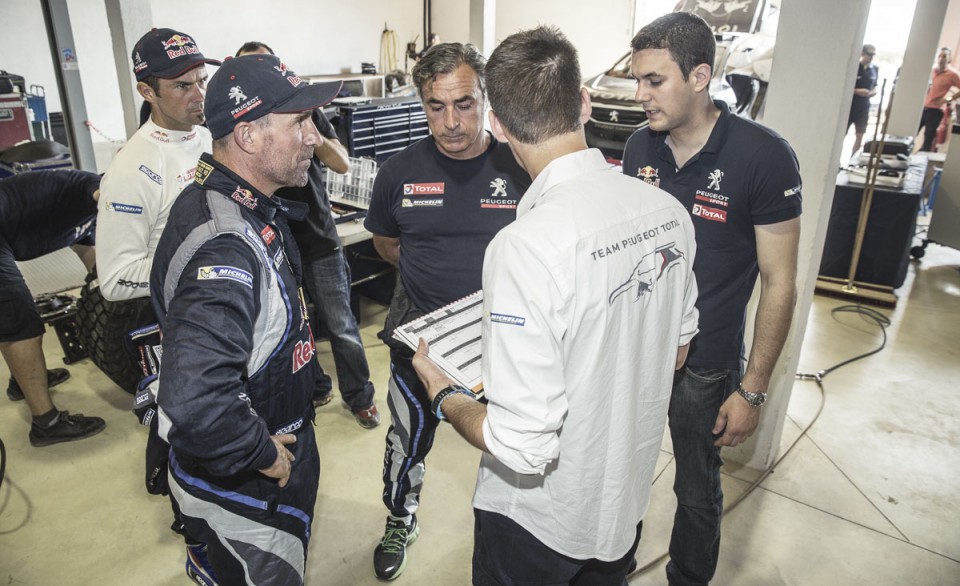 Photo essais Peugeot 2008 DKR (Dakar)