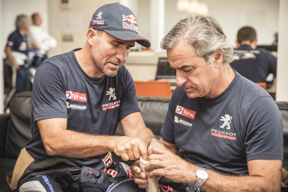 Photo essais Peugeot 2008 DKR (Dakar)