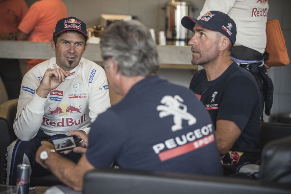 Photo essais Peugeot 2008 DKR (Dakar)