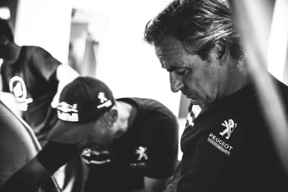 Photo essais Peugeot 2008 DKR (Dakar)