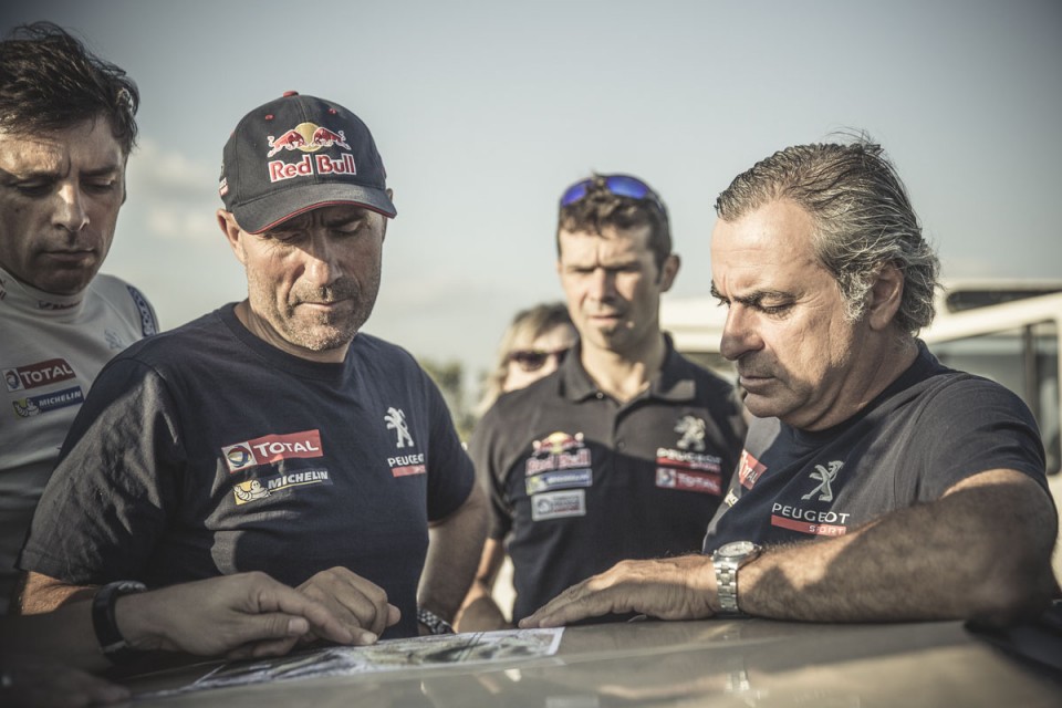 Photo essais Peugeot 2008 DKR (Dakar)