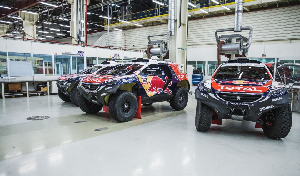 Photo officielle Peugeot 2008 DKR - Peugeot Sport à Vélizy