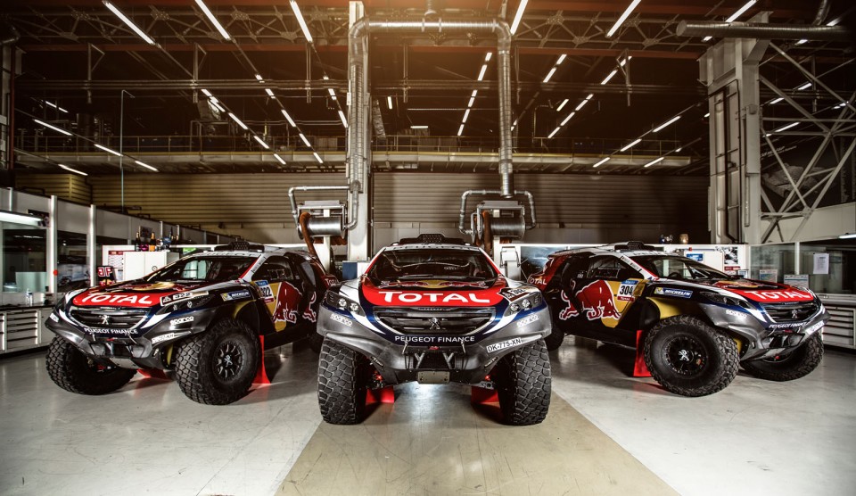 Photo officielle Peugeot 2008 DKR - Peugeot Sport à Vélizy