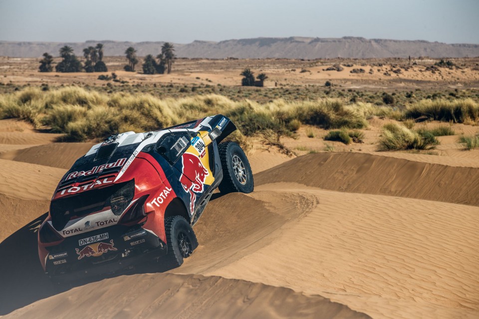 Photo officielle essais Peugeot 2008 DKR Maroc (2015)