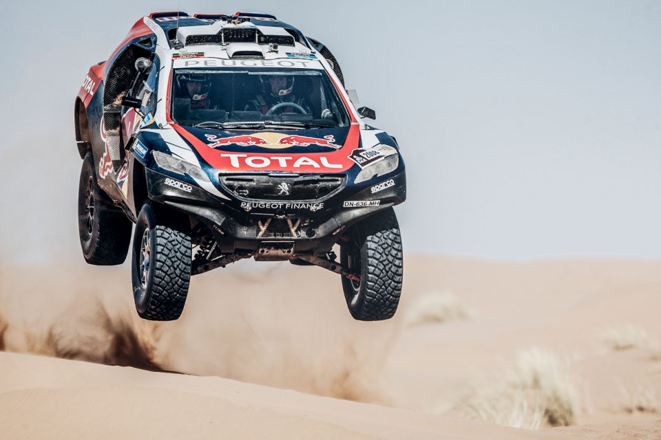 Photo officielle essais Peugeot 2008 DKR Maroc (2015)