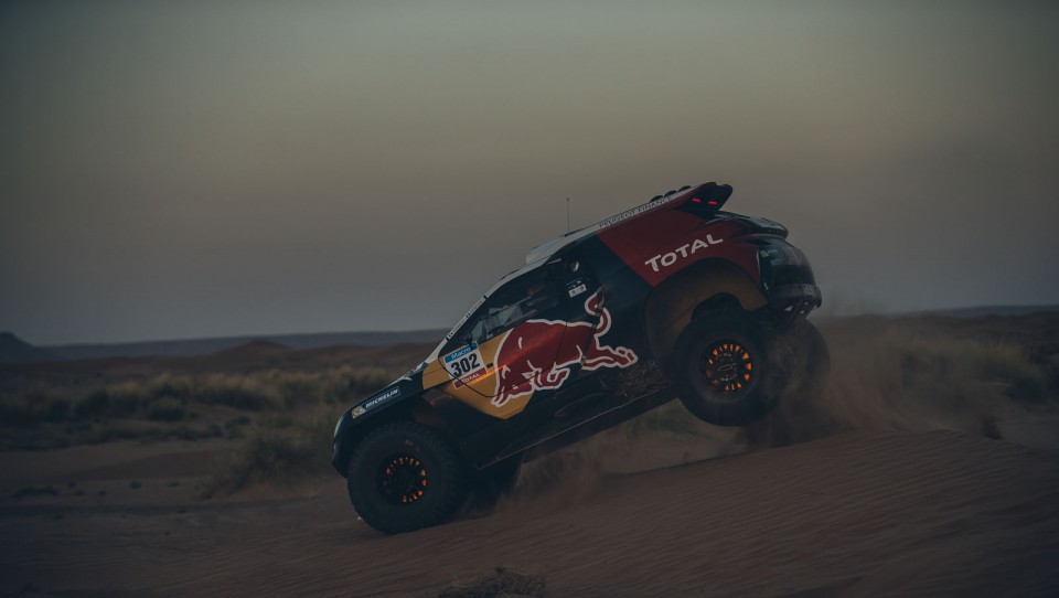 Photo officielle essais Peugeot 2008 DKR Maroc (2015)