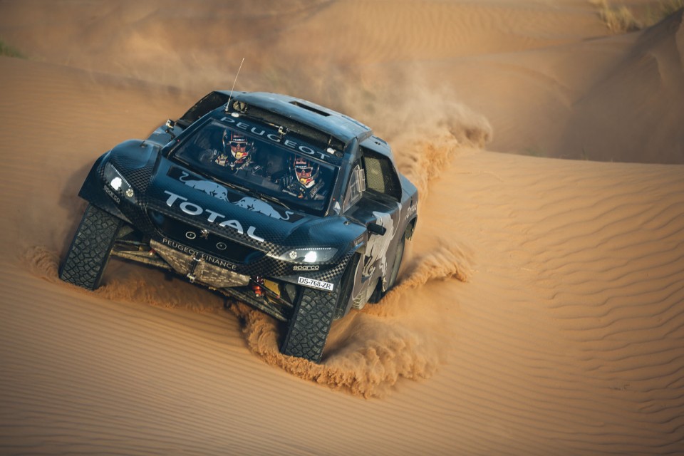 Photo officielle Peugeot 2008 DKR 16 (2016)