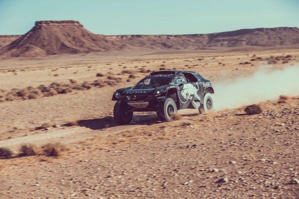 Photo officielle Peugeot 2008 DKR 16 (2016)