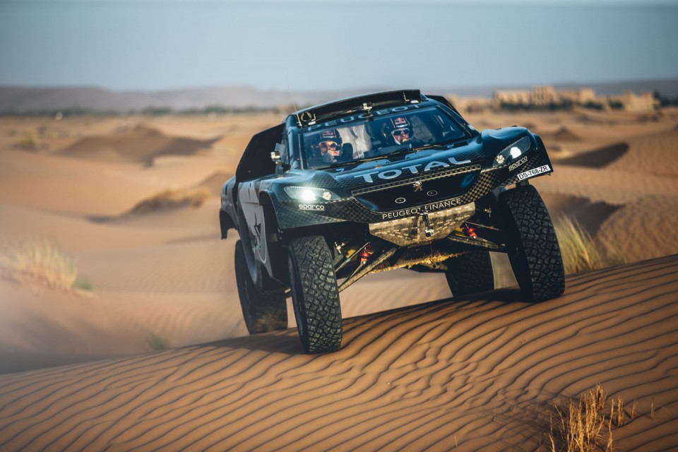Photo officielle Peugeot 2008 DKR 16 (2016)