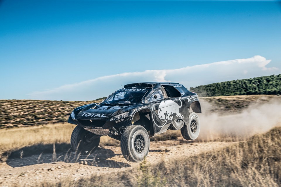 Photo officielle Peugeot 2008 DKR 16 (2016)