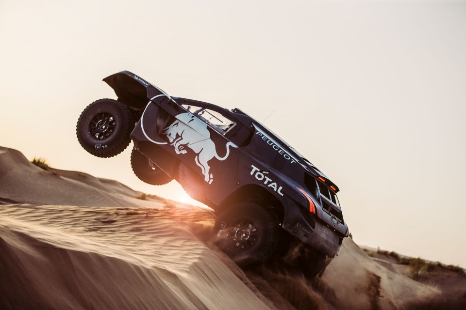 Photo officielle Peugeot 2008 DKR 16 (2016)