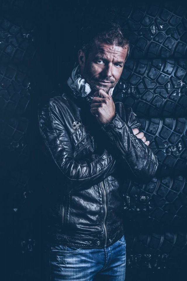 Photo officielle Peugeot 2008 DKR 2016 - Team Peugeot Total