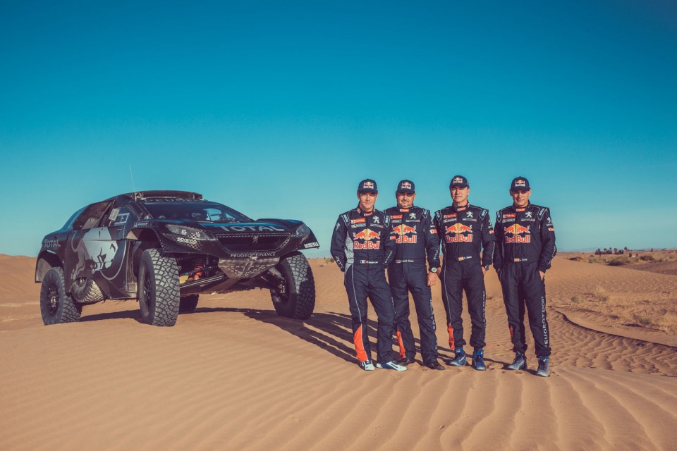 Photo officielle Peugeot 2008 DKR 2016 - Team Peugeot Total