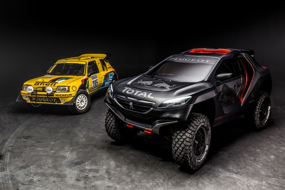 Photo Peugeot 2008 DKR et 205 T16 - Peugeot Sport Dakar