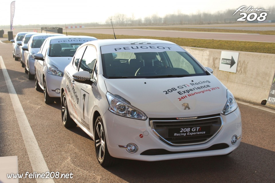 Peugeot 208 GTi Racing Experience 2013 - Finale internationale - 011