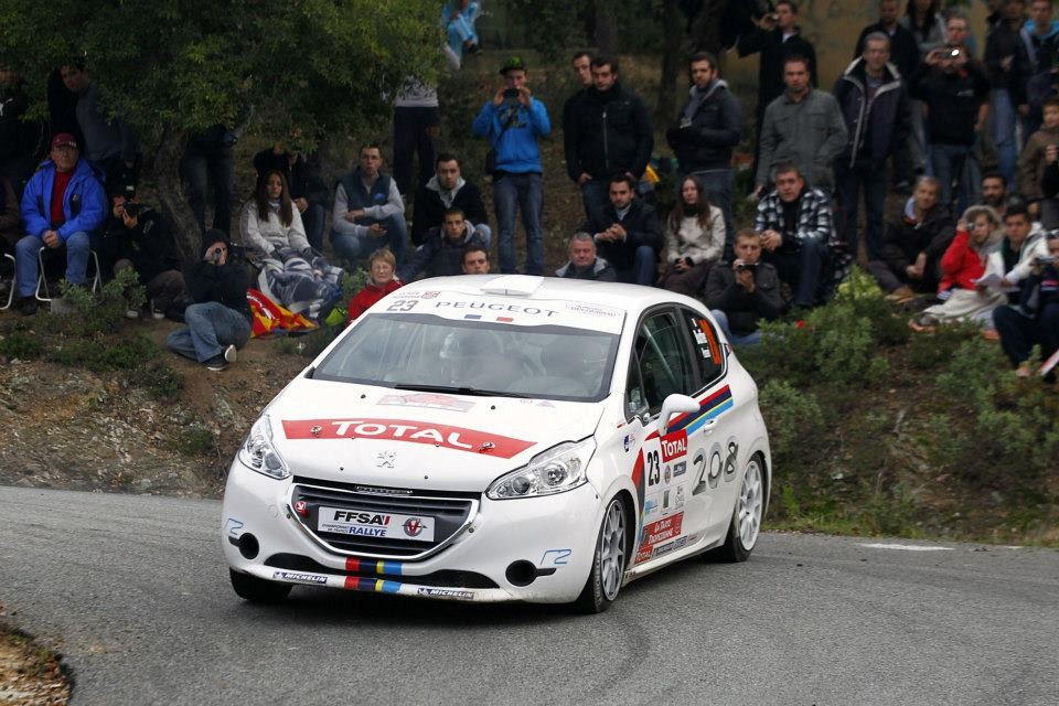 La Peugeot 208 R2 au Rallye du Var 2012 - 001