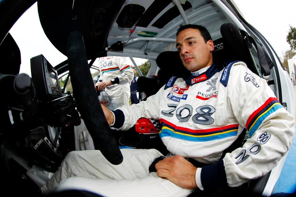 La Peugeot 208 R2 au Rallye du Var 2012 - 013