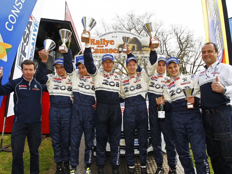 Podium Peugeot 208 R2  - Terre des Causses - 208 Rally Cup France 2013 - 040