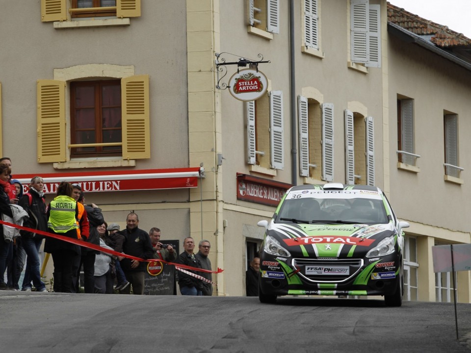 Peugeot 208 R2 - Rallye du Limousin - 208 Rally Cup France 2013 - 025