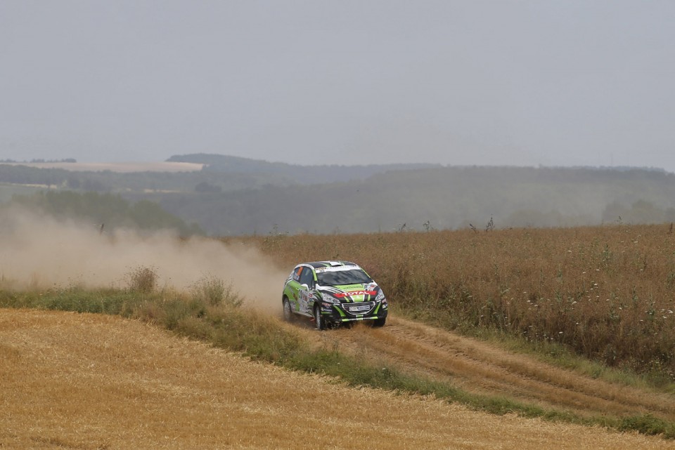 Peugeot 208 R2 - Rallye Terre de l'Auxerrois - 208 Rally Cup France 2013 - 021