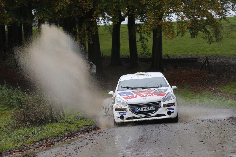 Peugeot 208 R2 - Rallye du Condroz - 208 Rally Cup France 2013 - 030 - 
32 GAGO Diogo - CARVALHO Jorge - Peugeot 208 VTI - ACTION