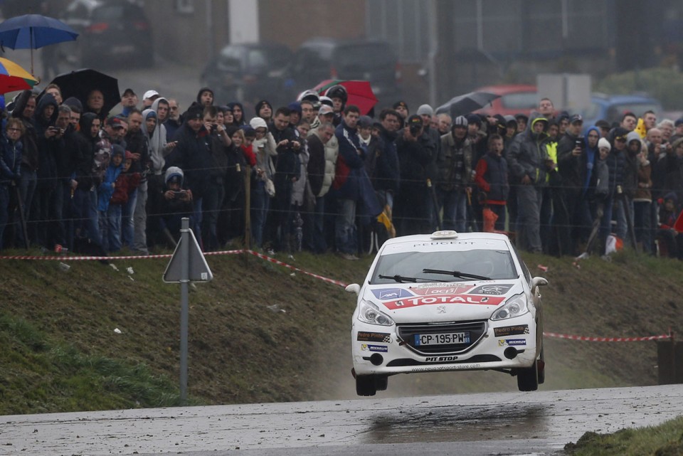 Peugeot 208 R2 - Rallye du Condroz - 208 Rally Cup France 2013 - 032 - 
32 GAGO Diogo - CARVALHO Jorge - Peugeot 208 VTI - ACTION