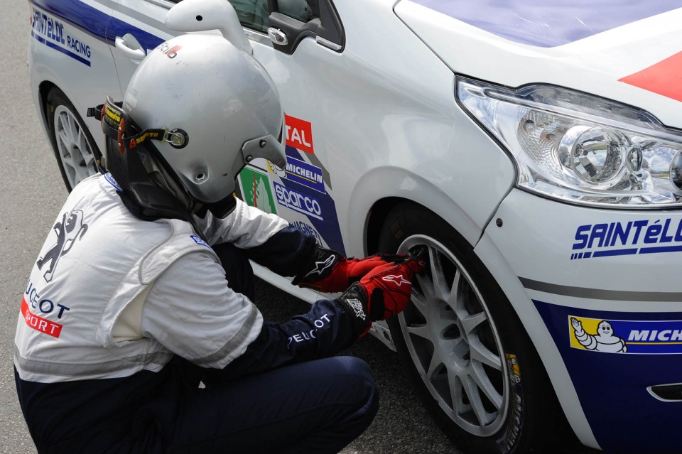 Peugeot 208 R2 - Rallye du Limousin - 208 Rally Cup France 2014