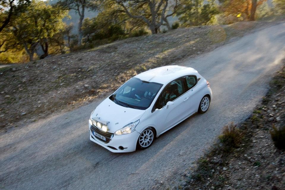 Essais de la Peugeot 208 R2 016