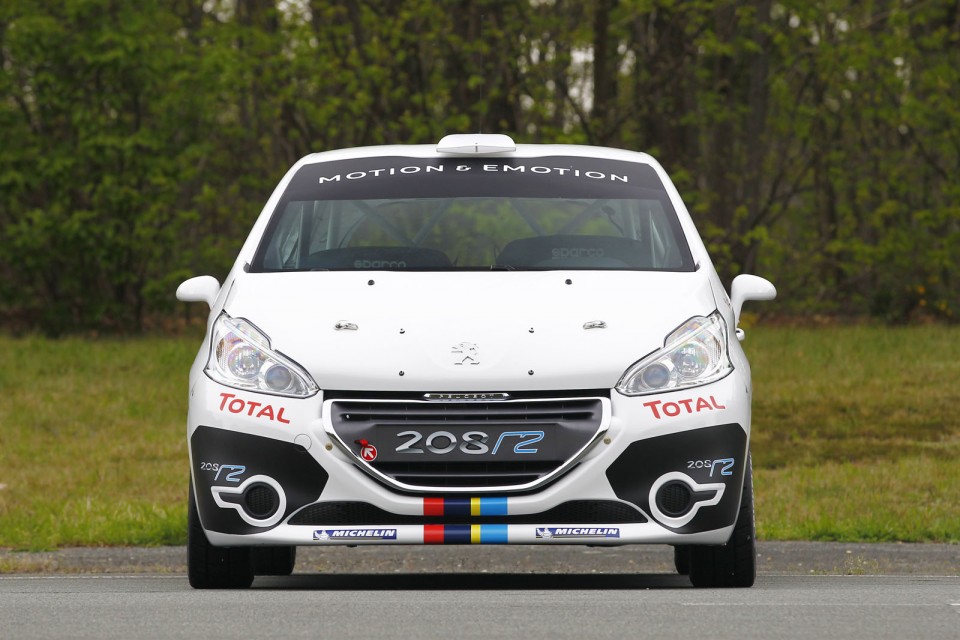 Face statique Peugeot 208 R2 Photo officielle 005