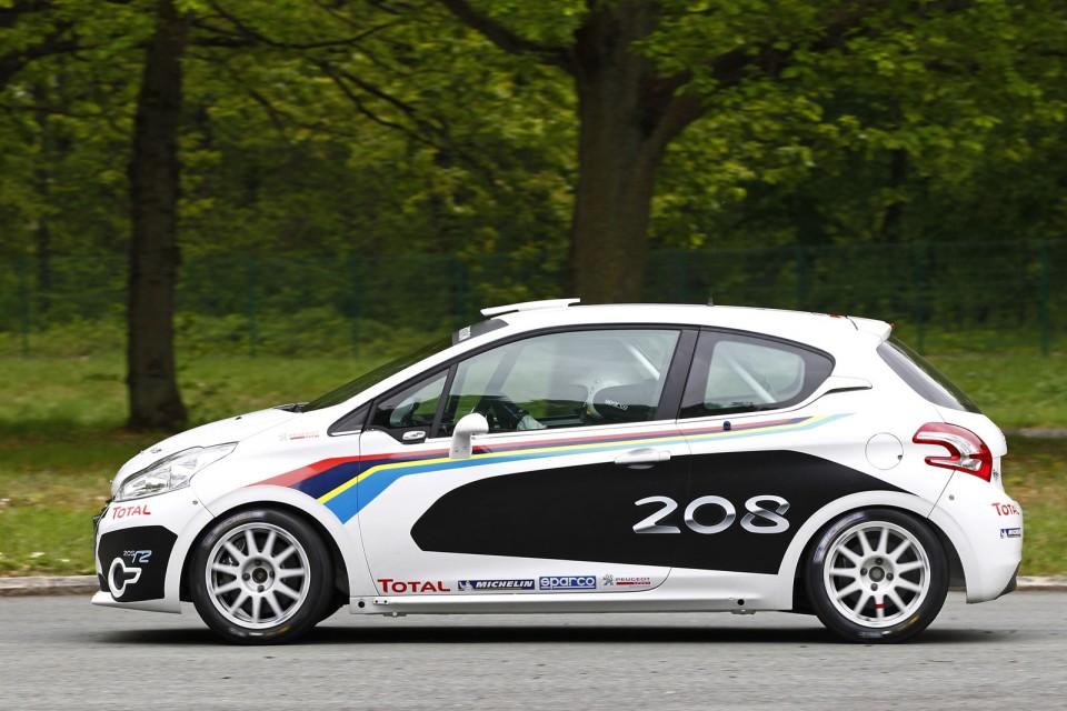 Peugeot 208 R2 Photo officielle 012