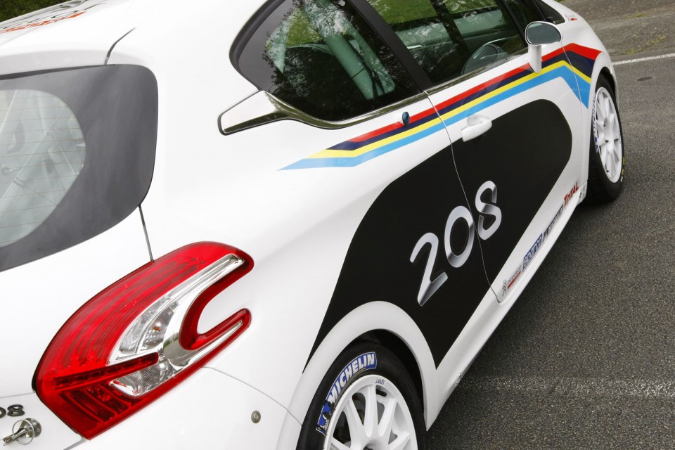 Détail arrière Peugeot 208 R2 Photo officielle 026