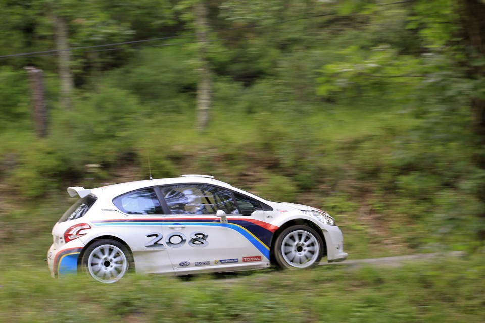 Essais Peugeot 208 T16 - Asphalte - Var (France) - 1-002