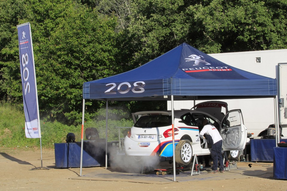 Essais Peugeot 208 T16 - Asphalte - Var (France) - 1-009