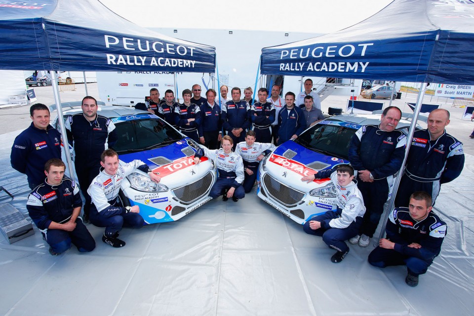 Peugeot 208 T16 - Rallye de l'Acropole 2014 (Grèce / ERC)