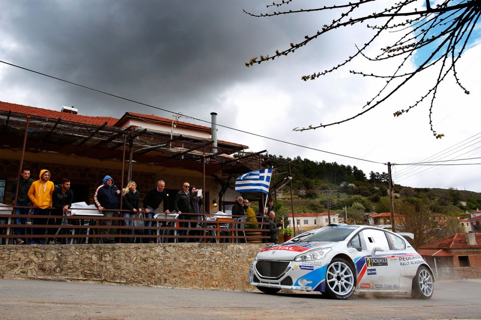 Peugeot 208 T16 - Rallye de l'Acropole 2014 (Grèce / ERC)