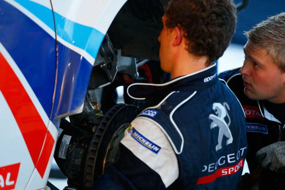 Peugeot 208 T16 - Rallye de l'Acropole 2014 (Grèce / ERC)