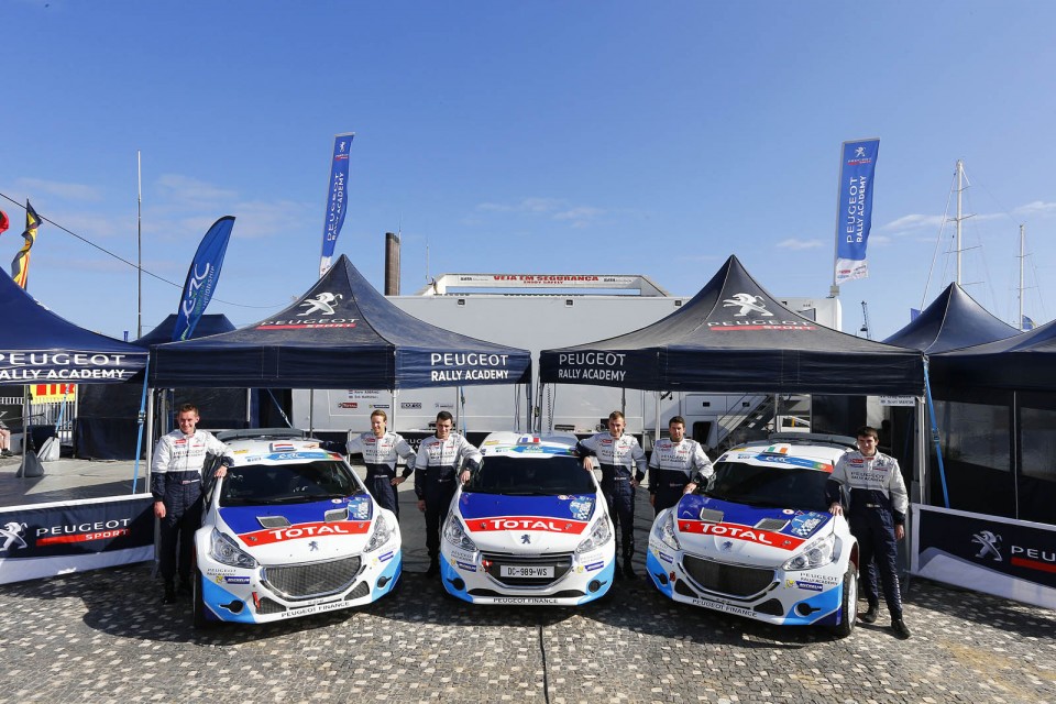 Peugeot 208 T16 - Rallye des Acores 2014 (ERC)