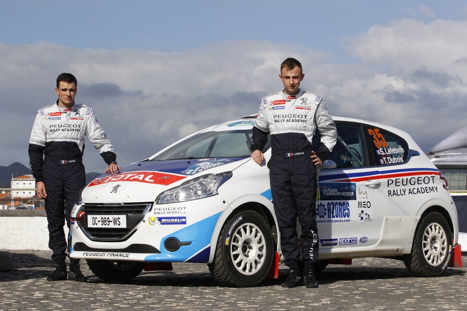 Peugeot 208 T16 - Rallye des Acores 2014 (ERC)