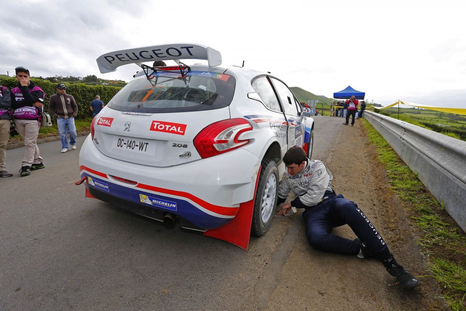 Peugeot 208 T16 - Rallye des Acores 2014 (ERC)