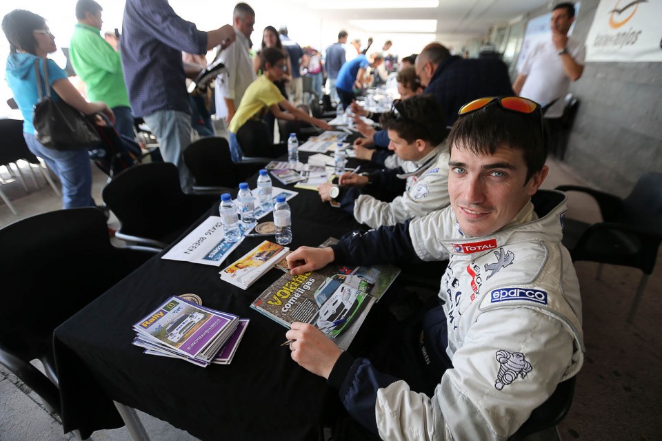 Peugeot 208 T16 - Rallye des Acores 2014 (ERC)