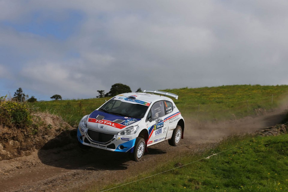 Peugeot 208 T16 - Rallye des Acores 2014 (ERC)