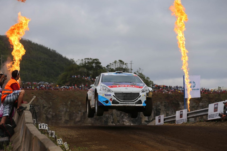 Peugeot 208 T16 - Rallye des Acores 2014 (ERC)