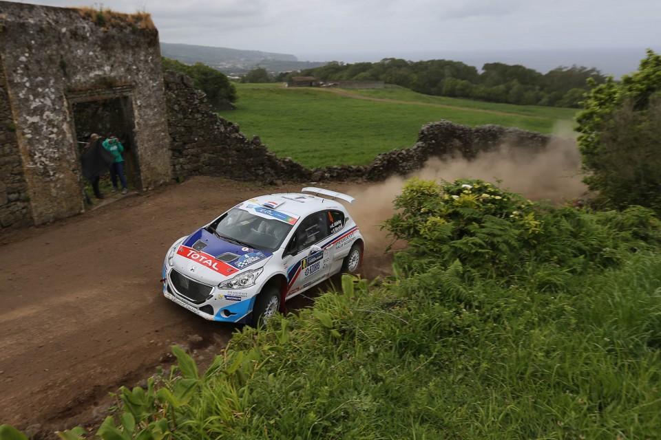 Peugeot 208 T16 - Rallye des Acores 2014 (ERC)