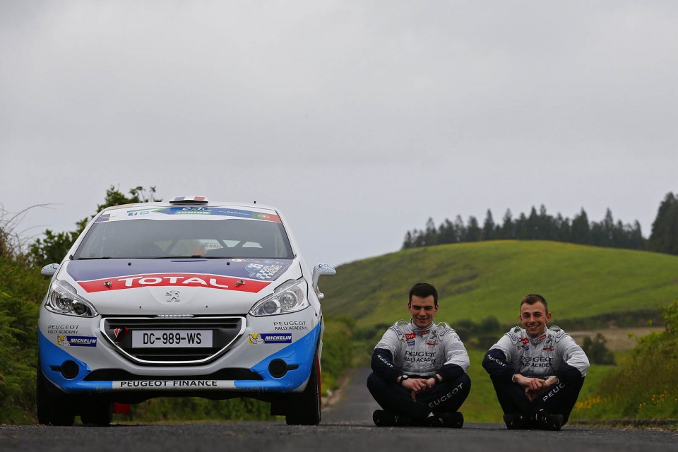 Peugeot 208 T16 - Rallye des Acores 2014 (ERC)