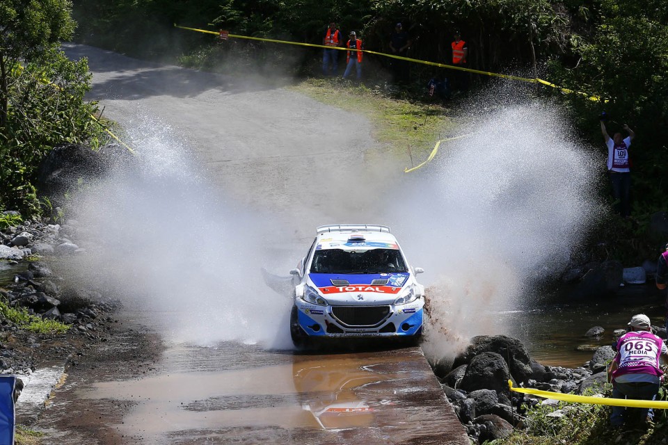 Peugeot 208 T16 - Rallye des Acores 2014 (ERC)