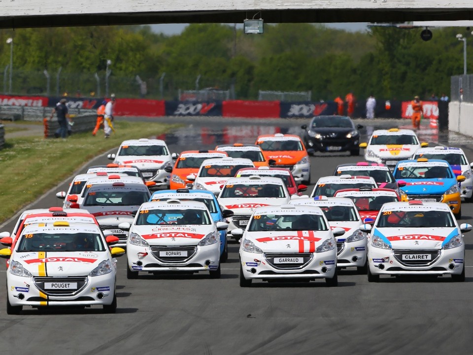 Peugeot 208 Racing Cup - RPS 2013 - Val de Vienne (1/6) - Mai 2013 - 1-007
