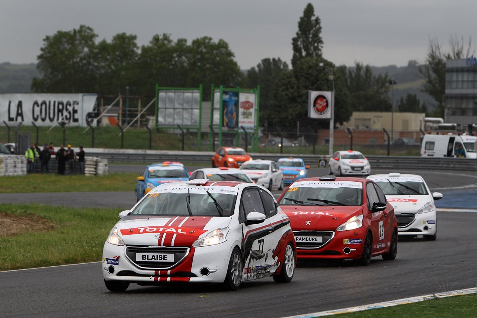 Peugeot 208 Racing Cup - RPS 2013 - Albi (2/6) - Juin 2013 - 1-023