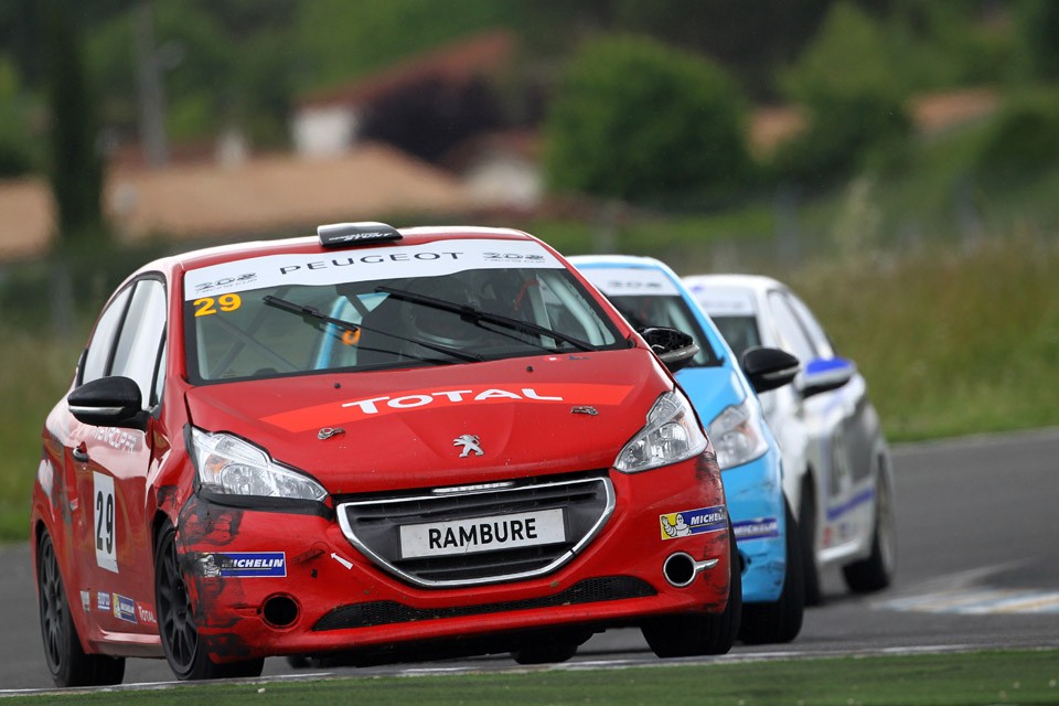 Peugeot 208 Racing Cup - RPS 2013 - Albi (2/6) - Juin 2013 - 1-065