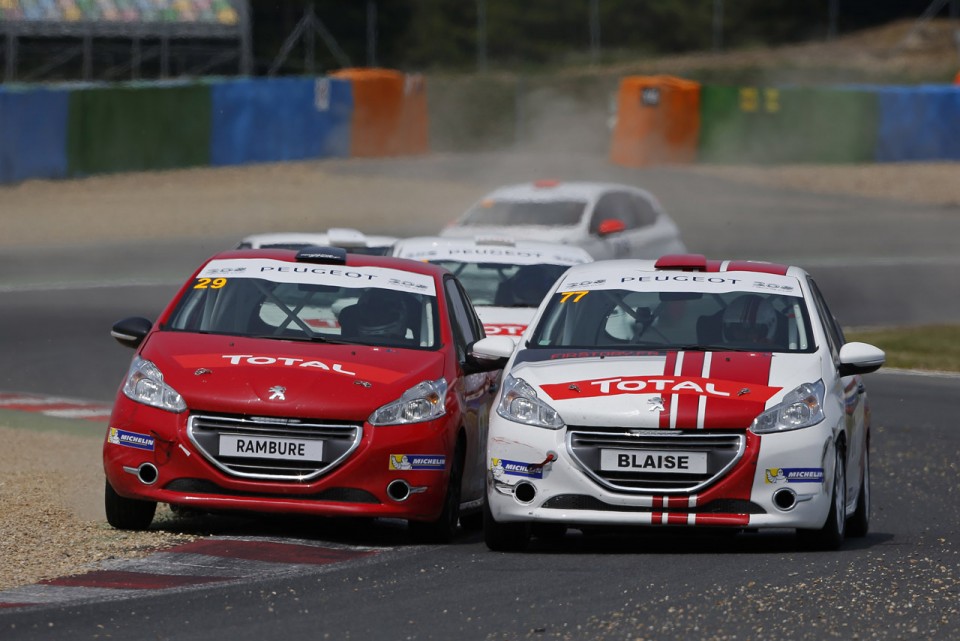 Peugeot 208 Racing Cup - RPS 2013 - Magny-Cours (3/6) - Juillet 2013 - 1-023